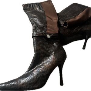 Elegant Animal Print Stiletto Boots